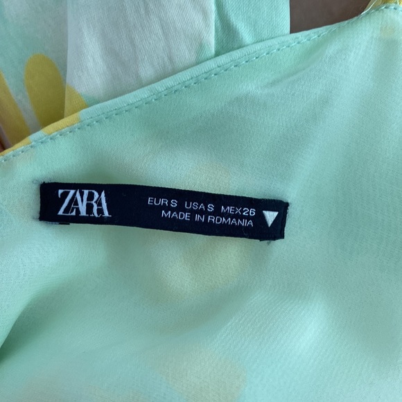 Zara Colorful Halter Dress - Picture 6 of 6